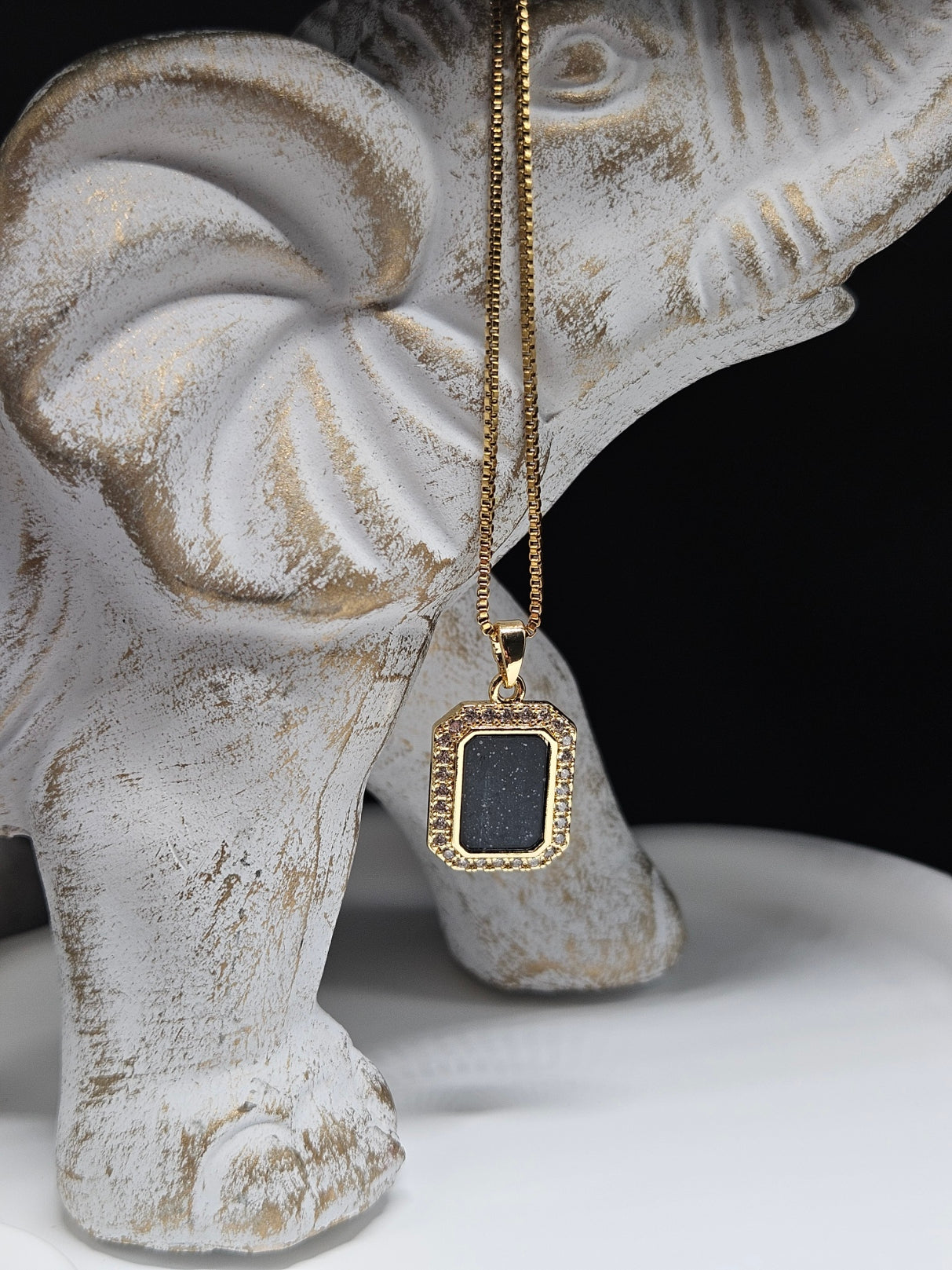 Collier Isis - Souffle Éternel